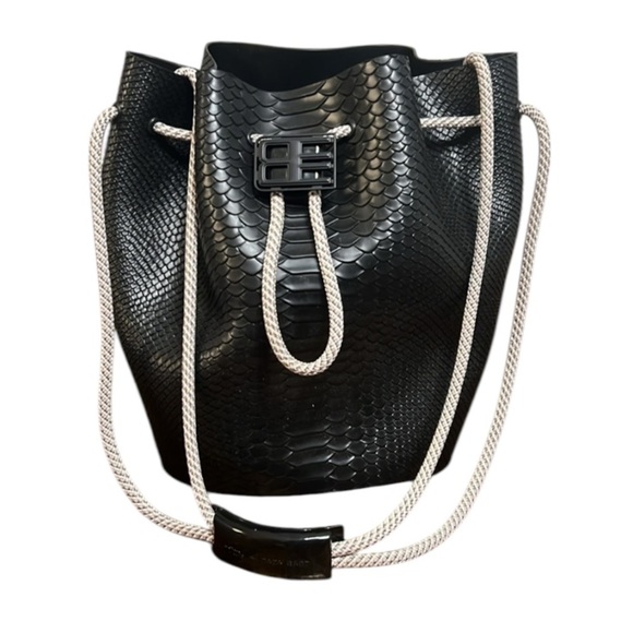 Melissa Bag faux Black Snakeskin Bucket + Baja East Drawstring - Picture 5 of 15